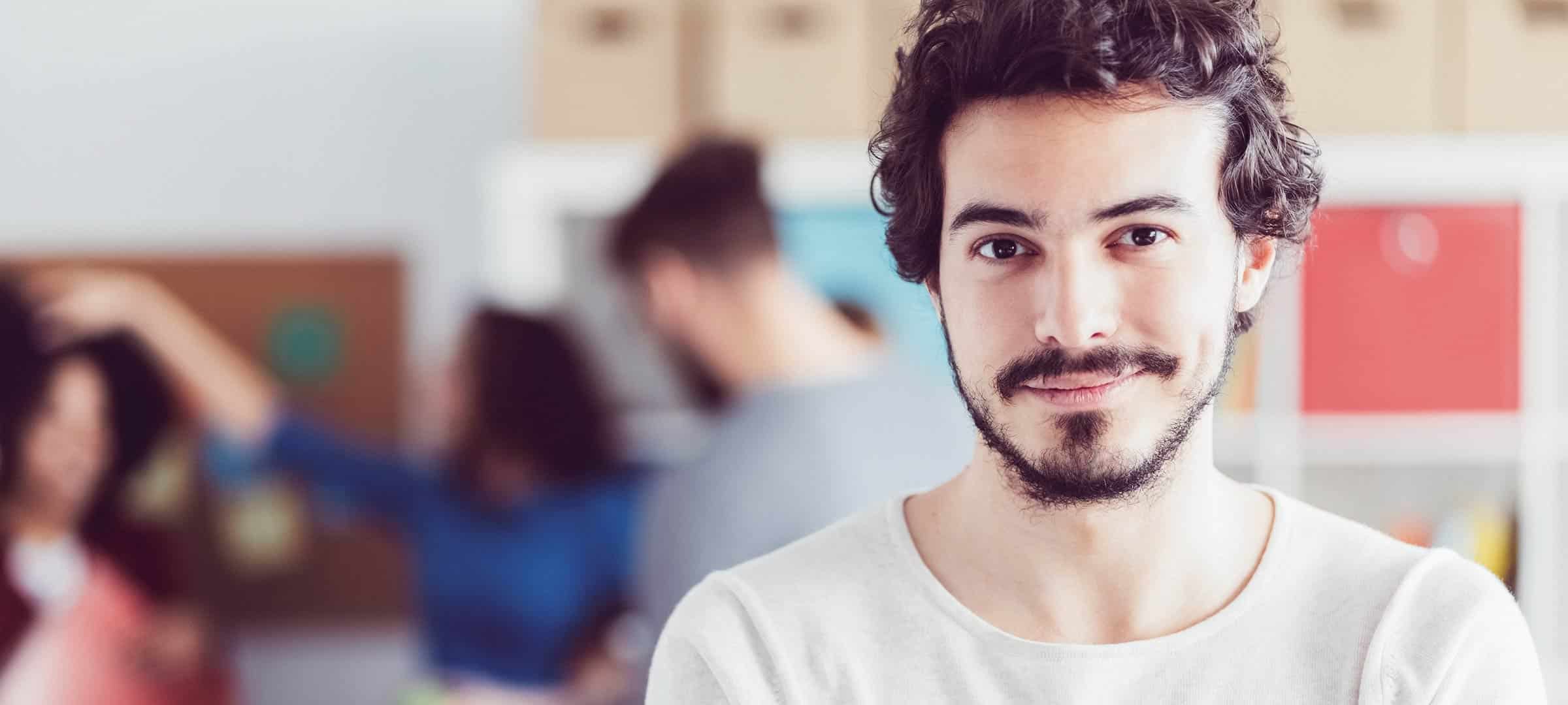 | GRIN Titelbild: Lehramtsstudent im Klassenzimmer